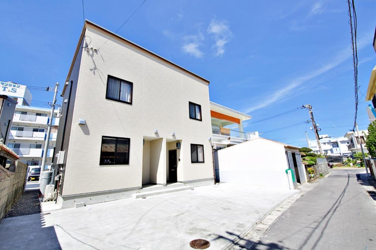 Clomtown Ishigaki Appartement Ishigaki  Buitenkant foto