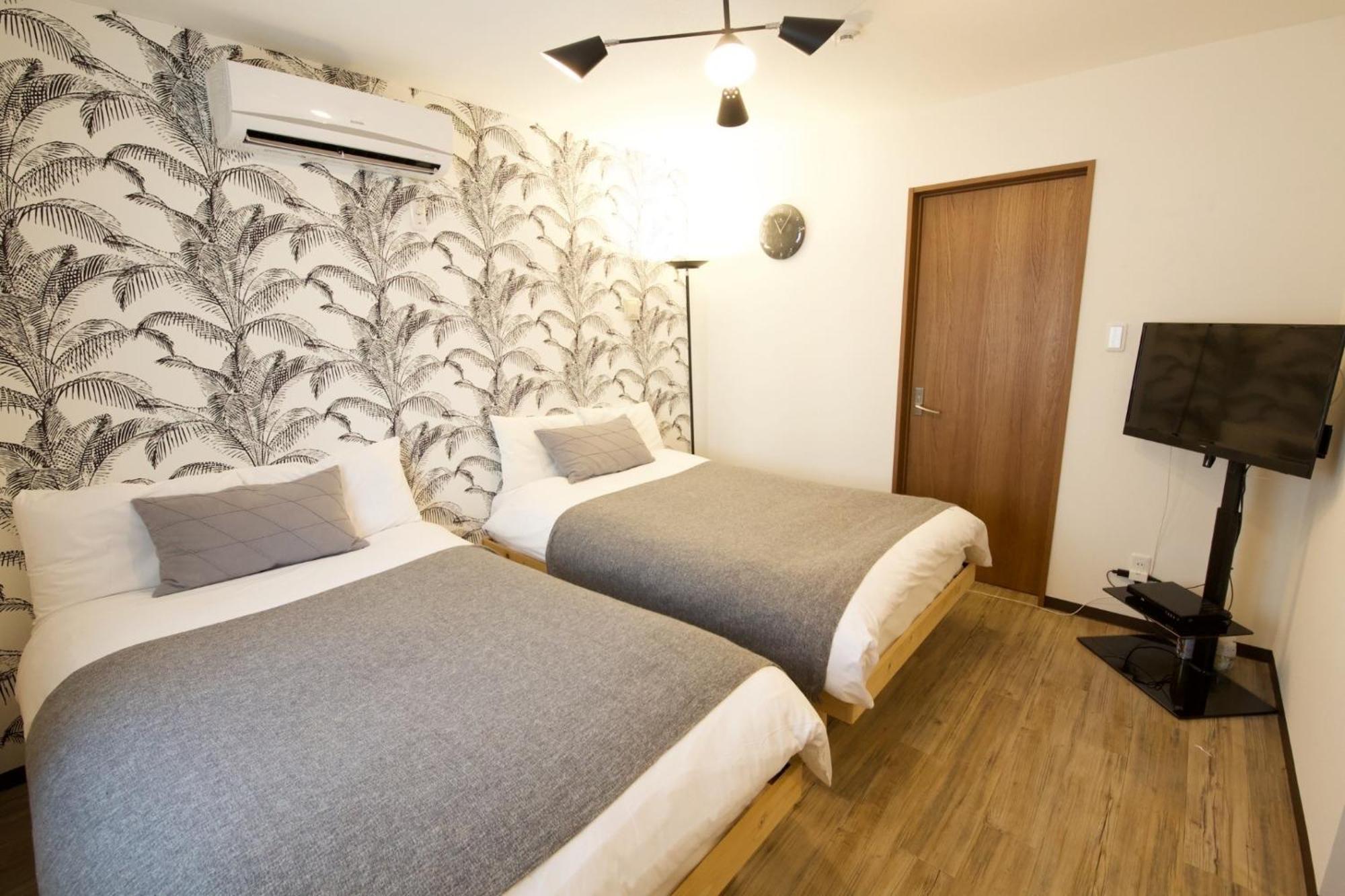 Clomtown Ishigaki Appartement Ishigaki  Buitenkant foto